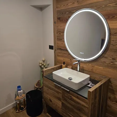 Loft Eclipse 1723 Фон-Ромё