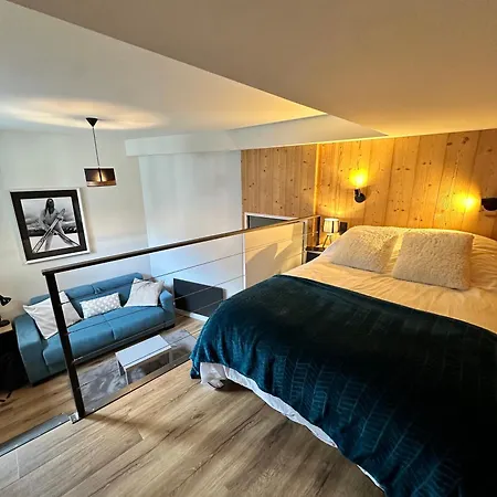 Loft Eclipse 1723 * Фон-Ромё